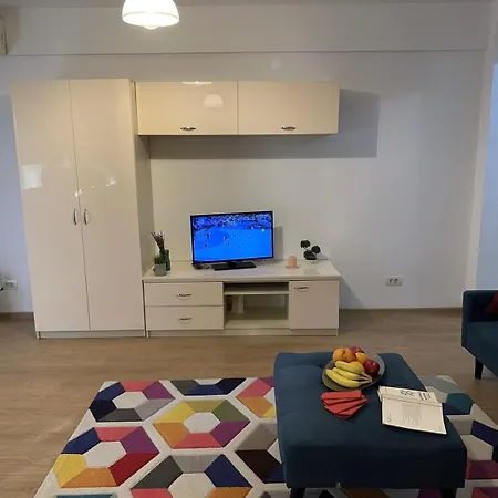 Deluxe Uniri Bucharest