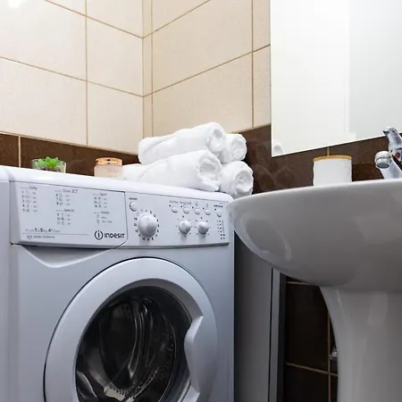 Deluxe Uniri Βουκουρέστι