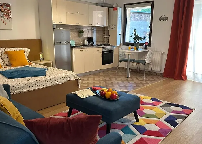 公寓 Deluxe Uniri 布加勒斯特