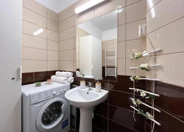 公寓 Deluxe Uniri 布加勒斯特