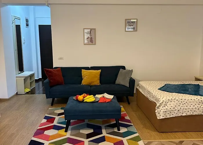 Deluxe Uniri * Бухарест